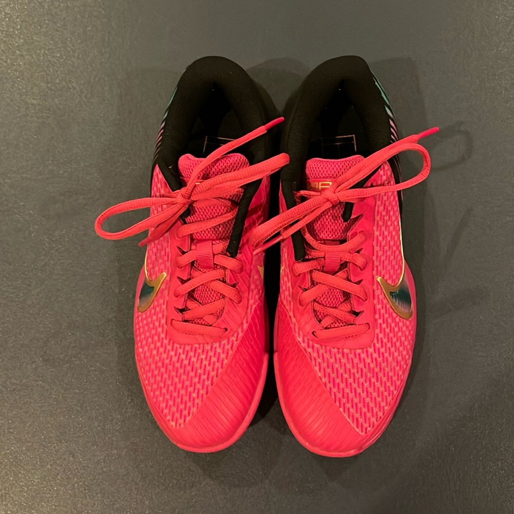 Nike Zoom Vapor 11 Women’s Tennis Shoes